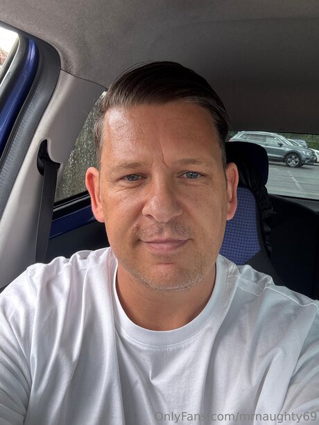 Mrnaughty69