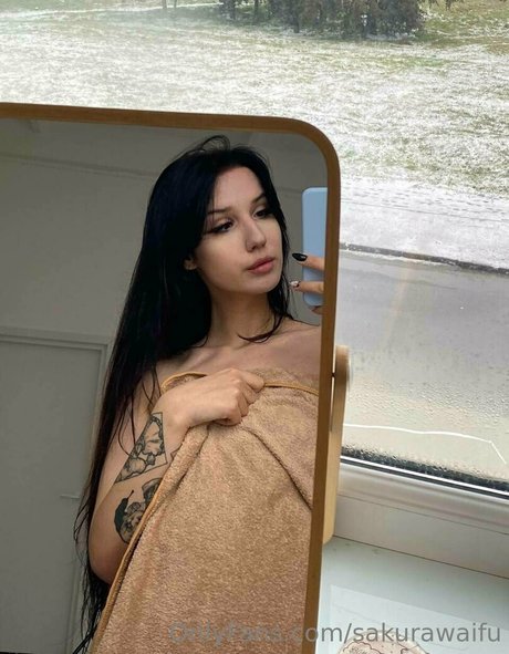 Sakurawaifu
