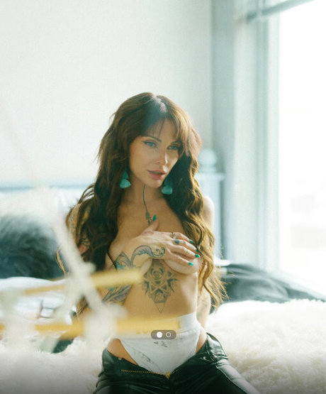 Foto di nudo di fuga di OnlyFans di I Will Buy