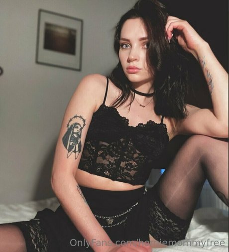 Horniemommyfree