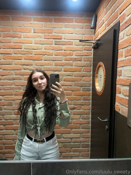 Foto di nudo di fuga di OnlyFans di Luulu Sweety