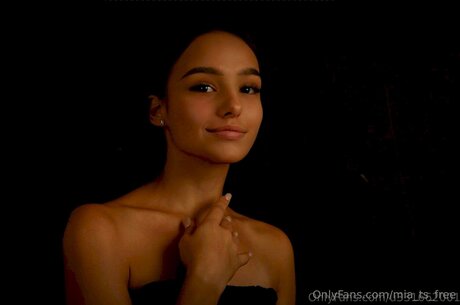 Mia Ts Free