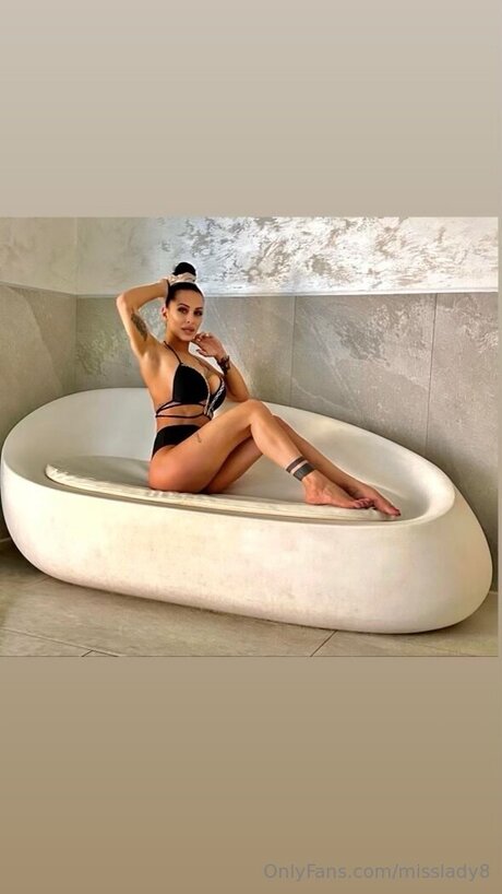Misslady8