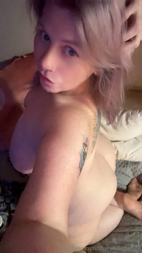 Blueyedkitten77