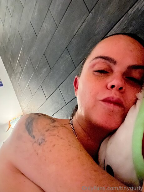 Tinygurly