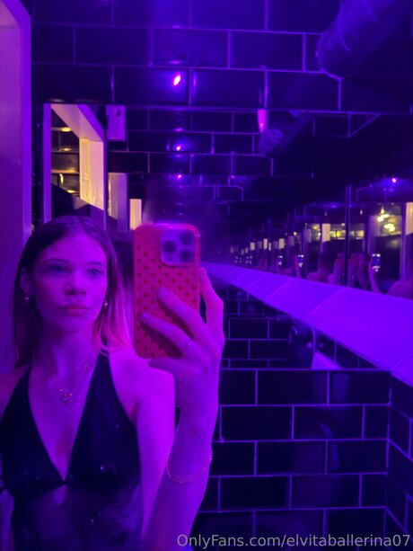 Elvitaballerina07