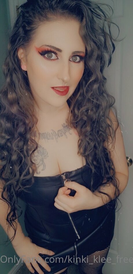 Kinki Klee Free