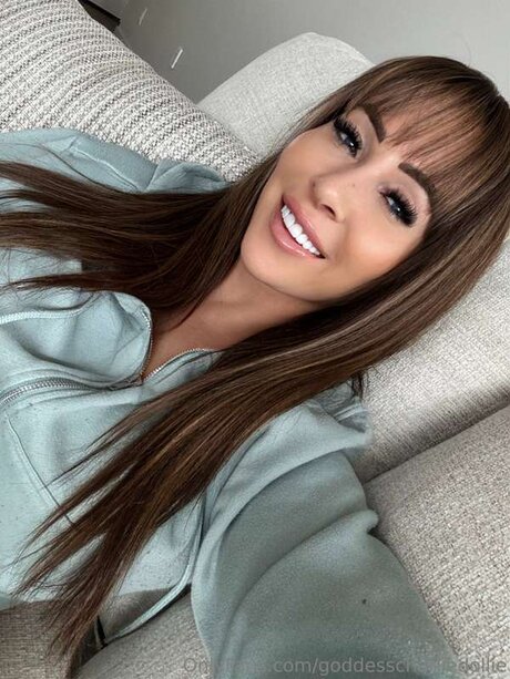 Goddesscharliedollie