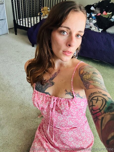 Dommequeenlunalurefree