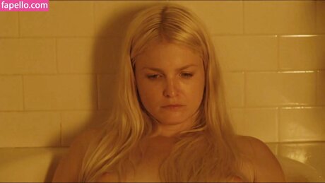 Alexandra Breckenridge