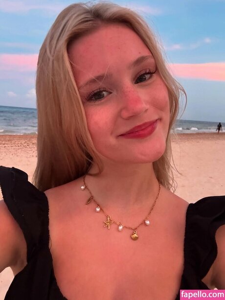 Mads Thompson Maddiiedee