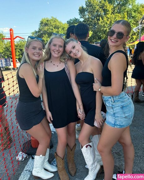 Mads Thompson Maddiiedee