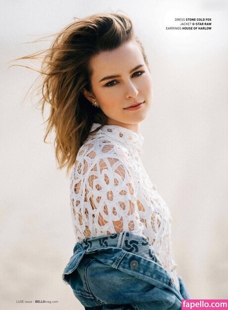 Bridgit Mendler