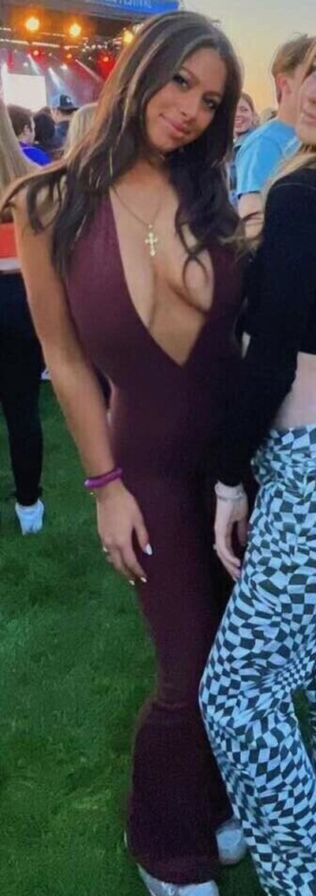 Nicolena Schoonmaker  Nicolenaschoonmaker