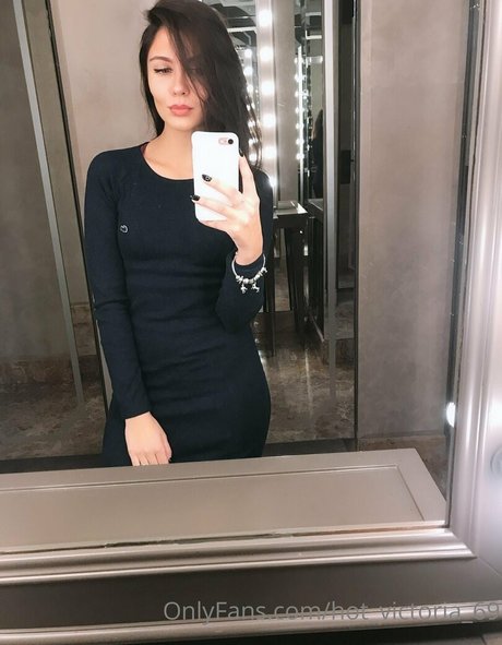 Hotvictoria69