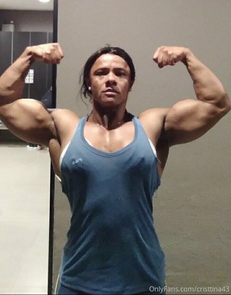 Cristtina43