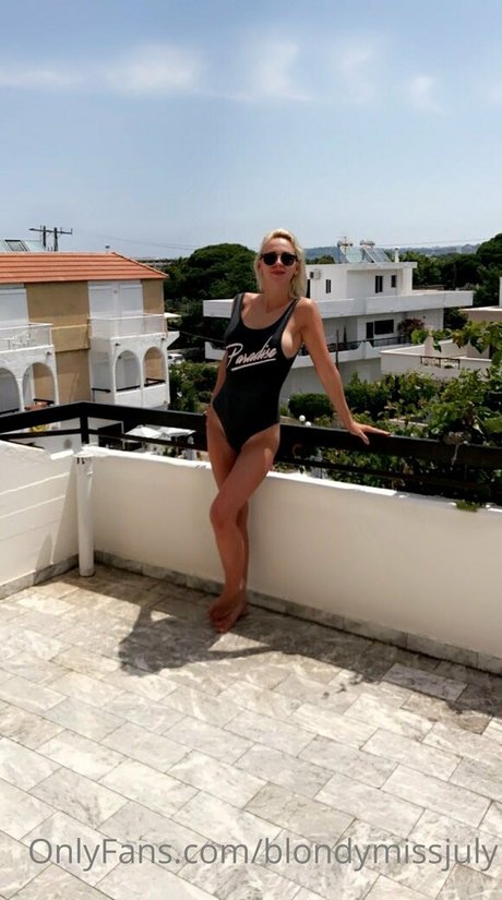 Blondymissjuly