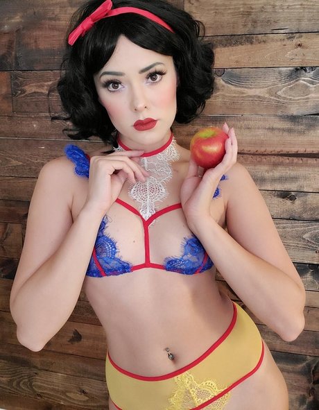 Joanie Brosas