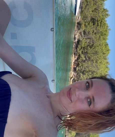 Madeleine Baldachino