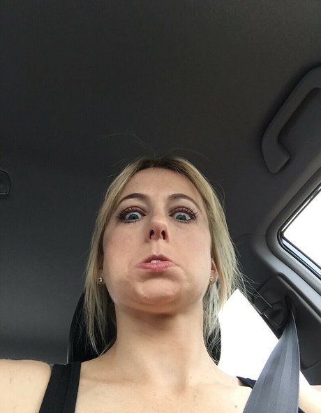 Iliza Shlesinger