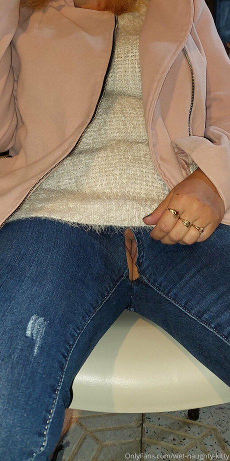 Wetnaughtykitty