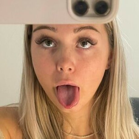 Laurengrey18