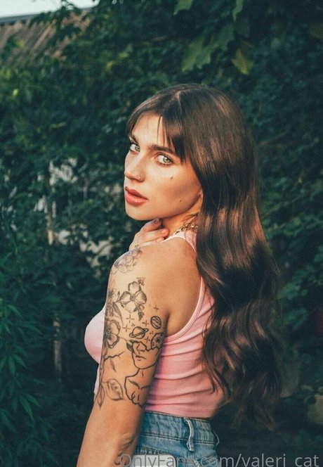 Valeri Catwoman