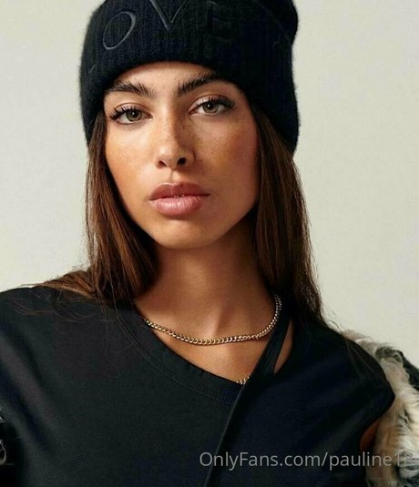 Pauline18