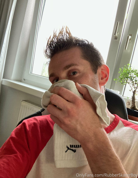 Rubberskaterboy