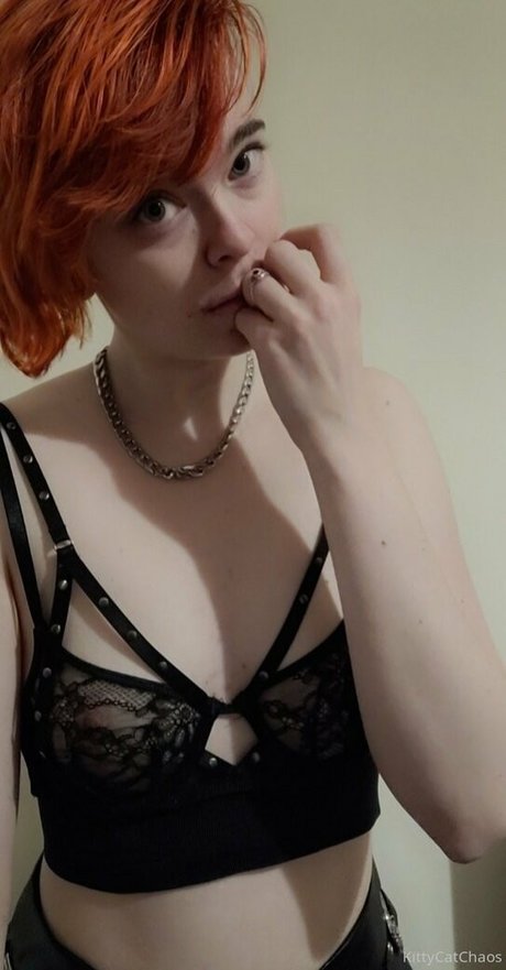 Naughtylittlekitten93
