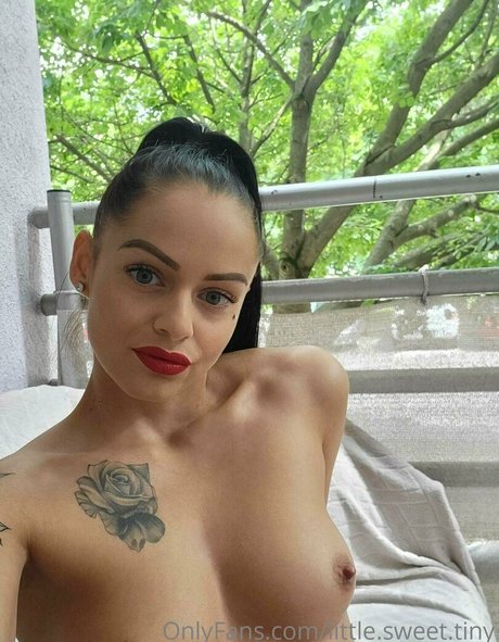Sweet Tiny
