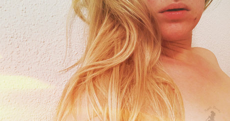 Foto di nudo di fuga di OnlyFans di Xytothezee