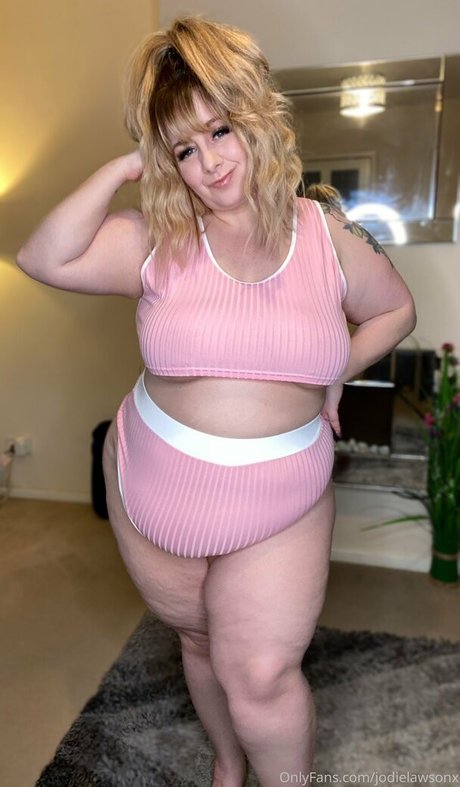 Jodielawsonx