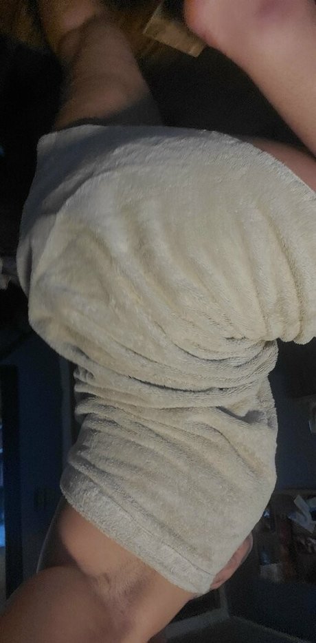 Foto di nudo di fuga di OnlyFans di Hatchbackhoe