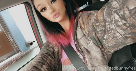 Tattedbunnyfree