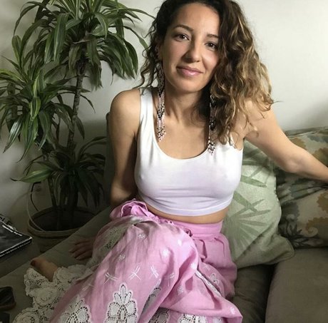 Vanessa Lengies
