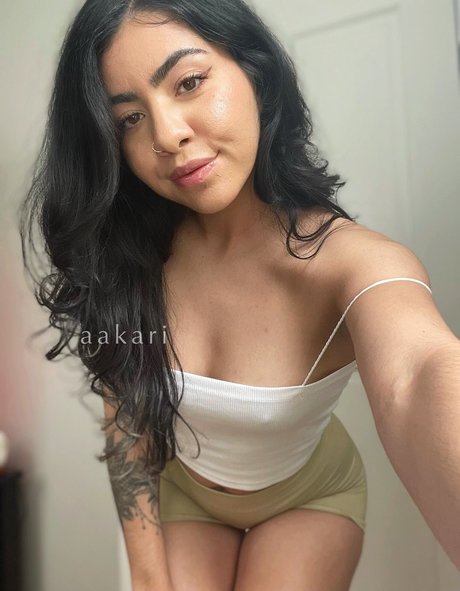 Aakari