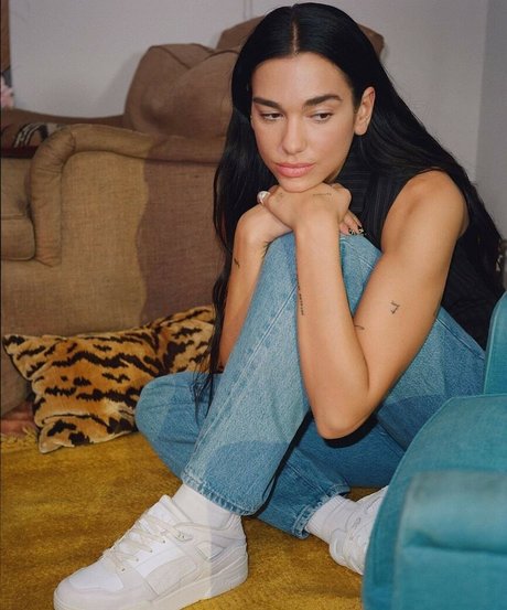 Dua Lipa