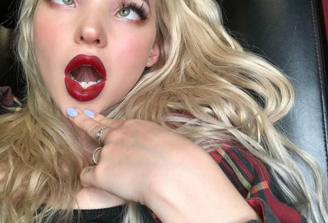 Dove Cameron