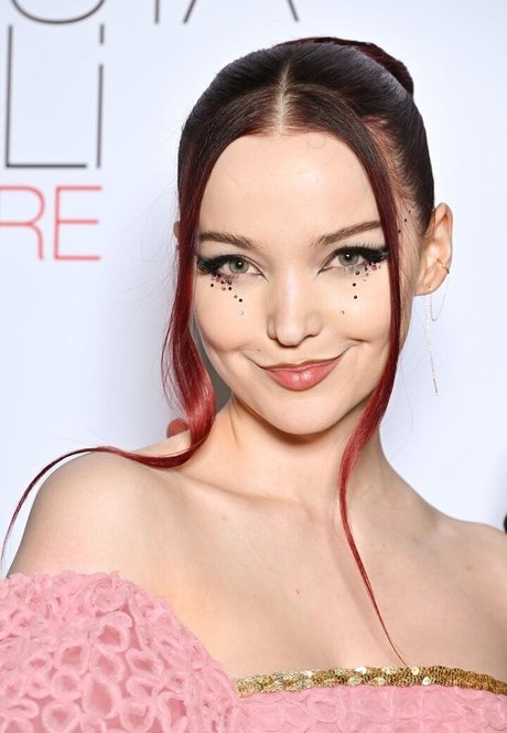 Dove Cameron