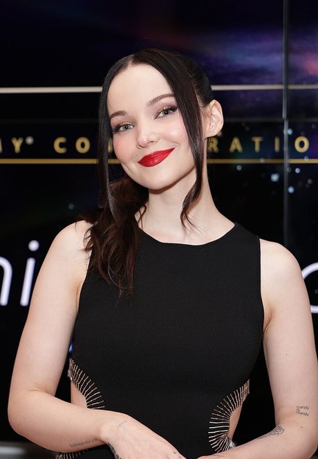 Dove Cameron
