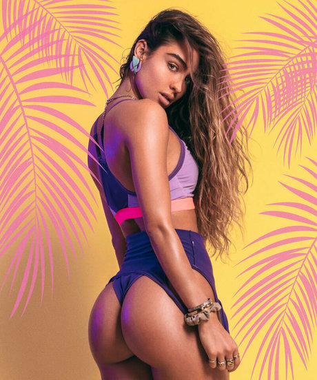 Sommer Ray