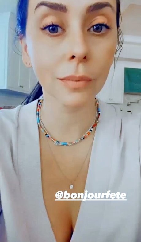 Jennifer Love Hewitt