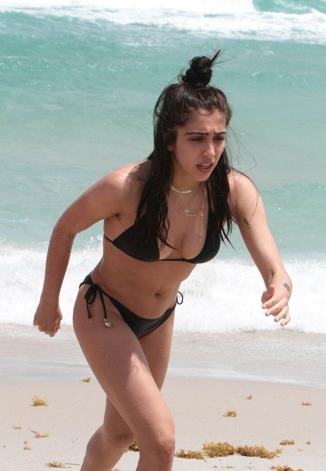 Lourdes Leon