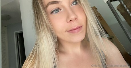 Blondiesbooty