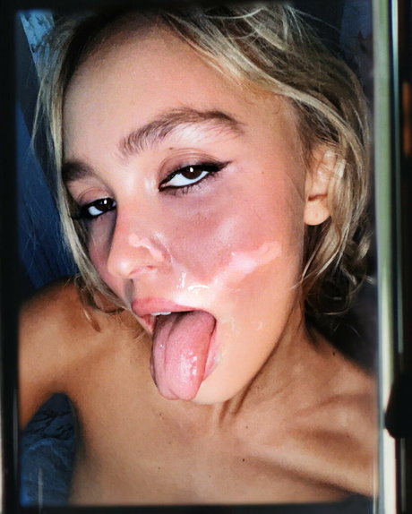 Lilyrose Depp