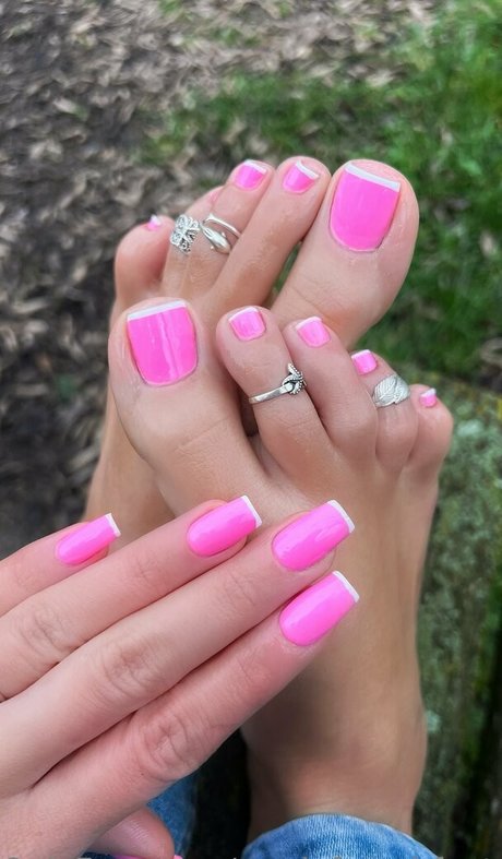 Mariefrenchfeetgirlfree