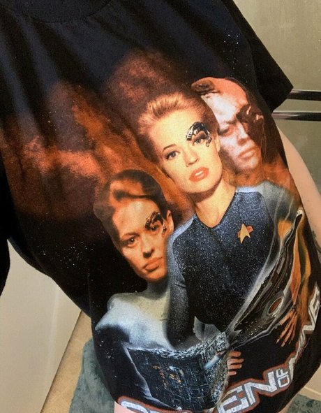 Corrinvalentinecosplay