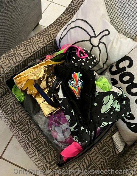 Slimthicksweetheart01