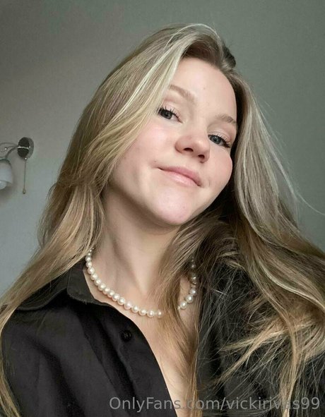 Vickirivas99